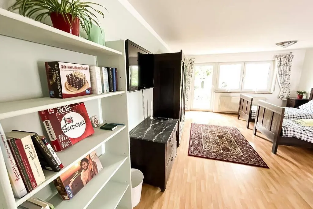 Apartment am Auensee mit großer Terrasse, Grill und Privat-Parkplatz Leipzig